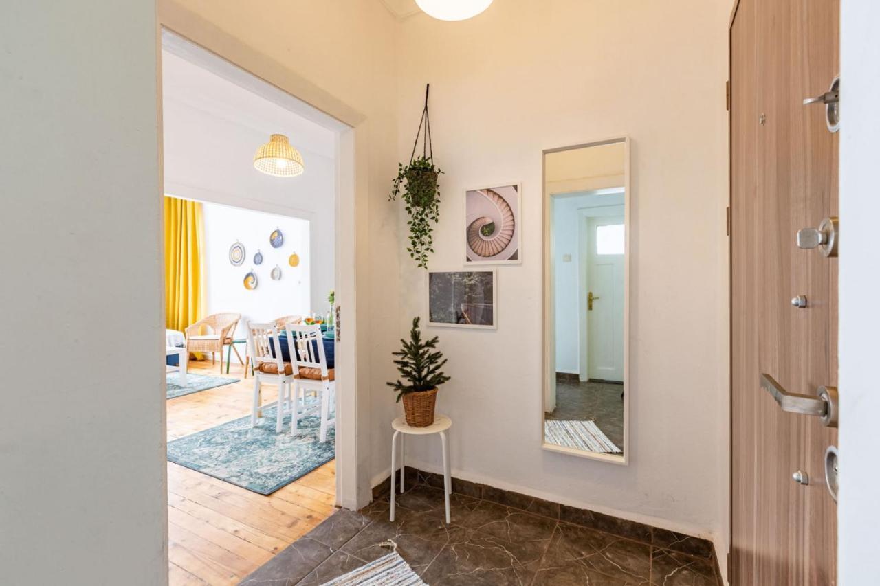 Apartament Colorful Flat With Excellent Location Near Trendy Attractions In Kadikoy Stambuł Zewnętrze zdjęcie
