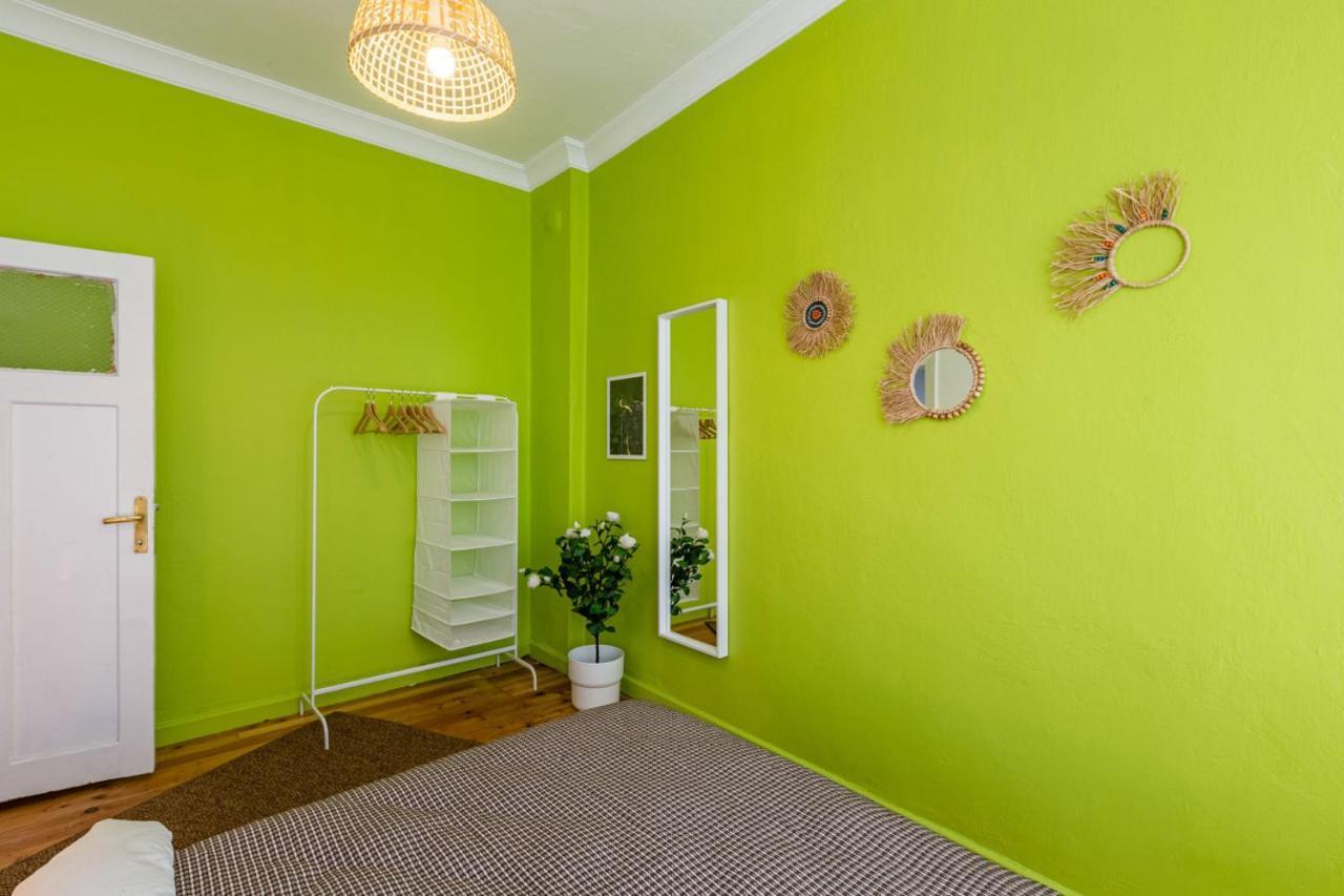 Apartament Colorful Flat With Excellent Location Near Trendy Attractions In Kadikoy Stambuł Zewnętrze zdjęcie